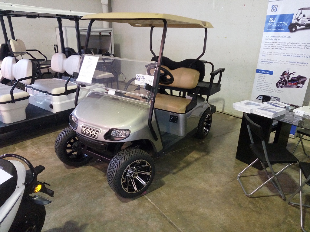 EZGO TXT 2016 4 PLACES CONVERTIBLE